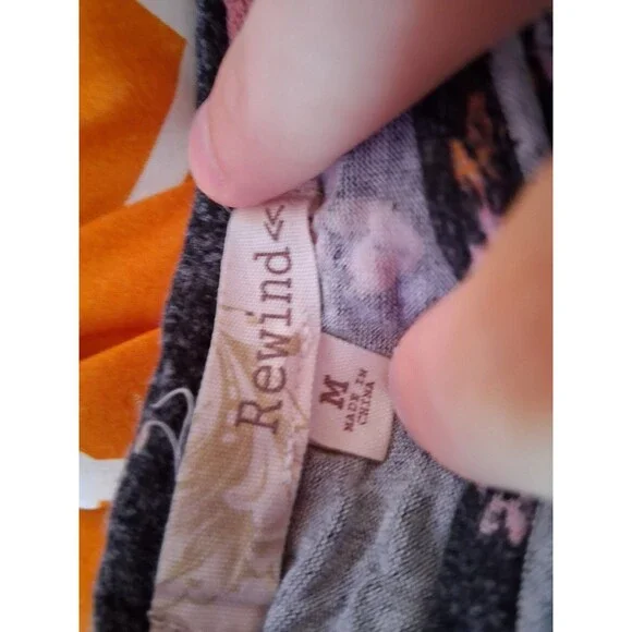 MY Vintage 2000s Y2K Women's Black  Floral Lace Short Sleeve Crew Neck Blouse M - Picture 2 of 2